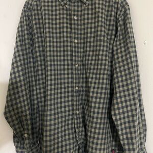 Woolrich men’s flannel size M green plaid
